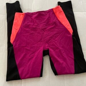Victoria Secret On Point Leggings Size Small
